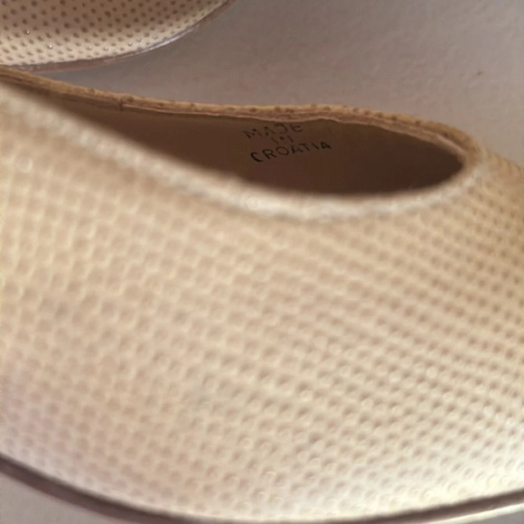 Bruno Magli Pumps Shoes Leather Heels Texture Beige Designer Women’s Sz 6 B - Picture 8 of 8